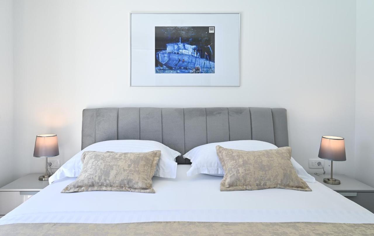 Luxury Apartment Maravic With Private Pool تروغير المظهر الخارجي الصورة